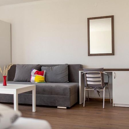 Apartmani Mia Prozor Esterno foto