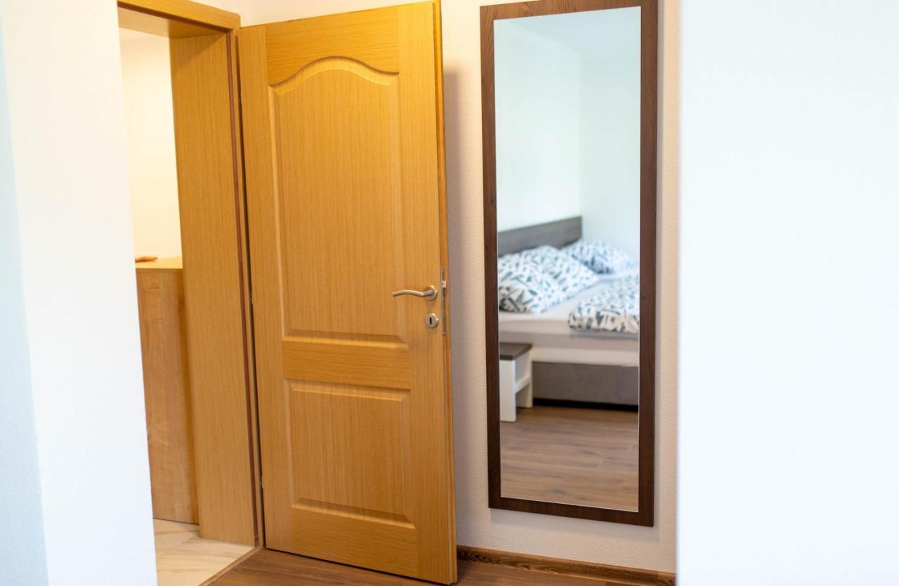 Apartmani Mia Prozor Esterno foto